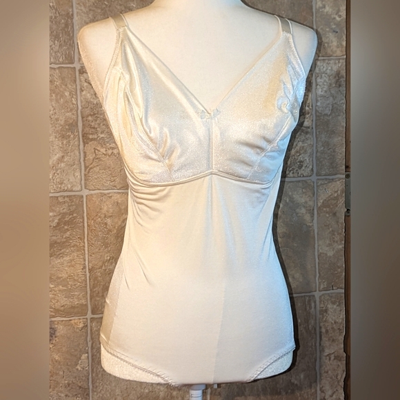 Sleepwear/lingerie Cupid Brand. Like new. - Picture 1 of 5